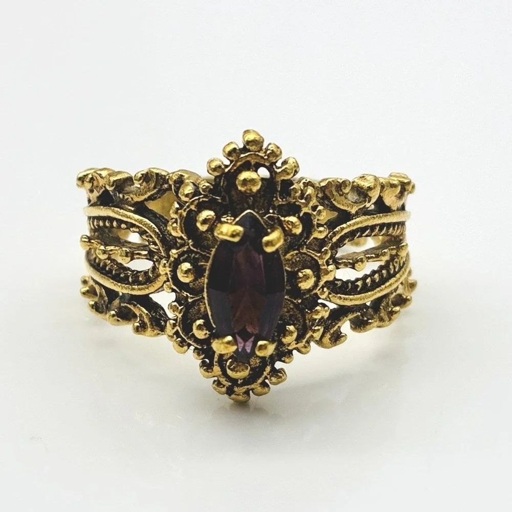 Purple Marquise Rhinestone Ring Ornate Filigree Cocktail Gold Tone